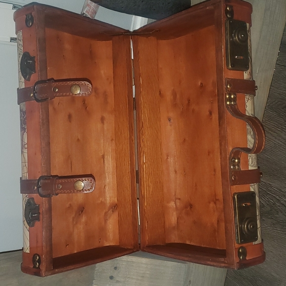 Via Vee World Classic Trunk - Picture 5 of 7